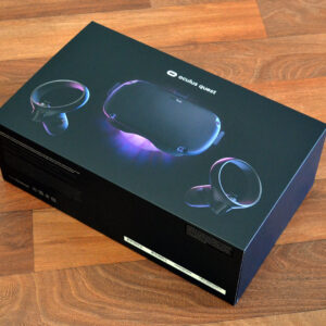 Oculus Quest All-In-One VR Gaming Headset